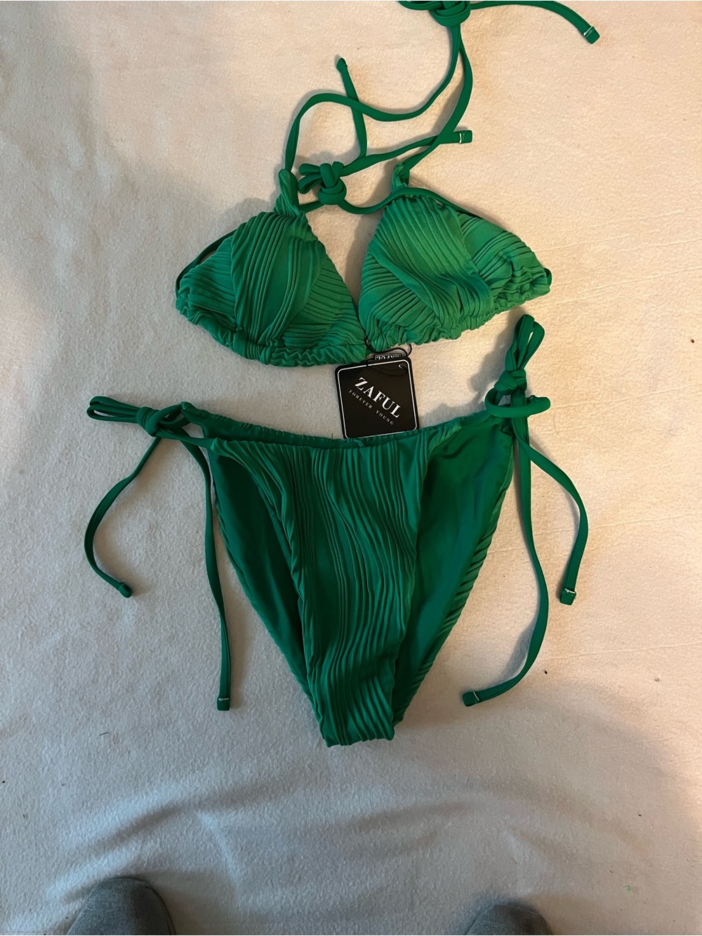 Zaful Emerald Green Pleated Tie-Side Bikini size Small